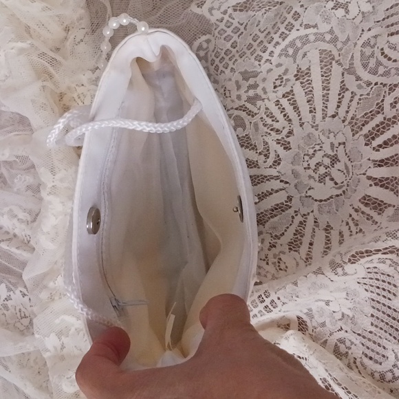 BRIDAL SATIN BAG WITH EMBELLISHMENTS - Picture 5 of 5